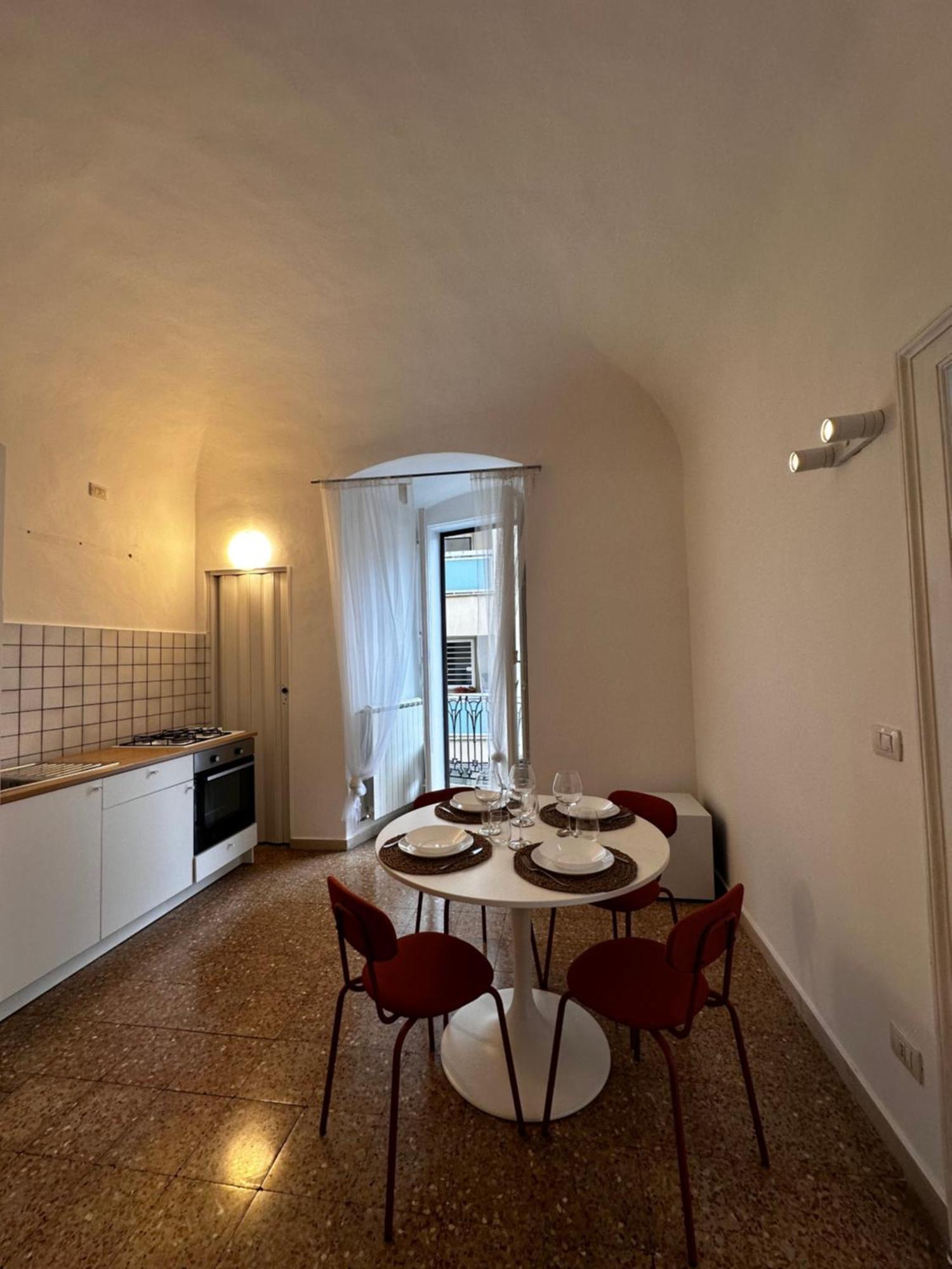 Appartement Casa Della Stazione - Center & Train Station Bari
